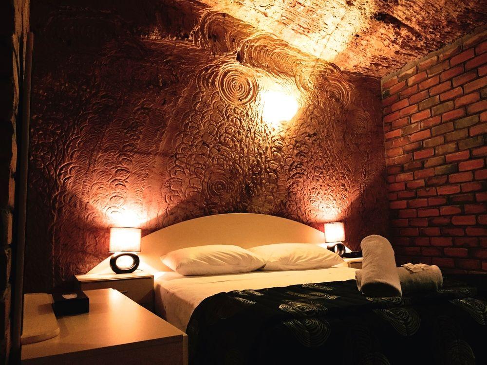 The Lookout Cave Underground Motel Coober Pedy Eksteriør billede